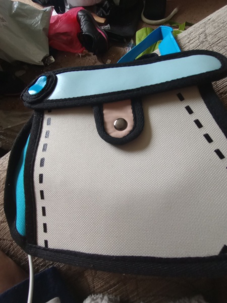 OMG the new Uniqlo bag designs!