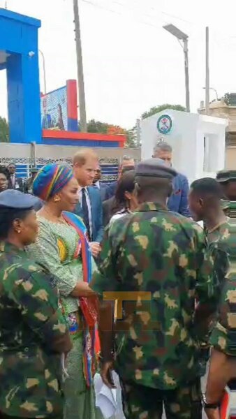 Meghan and Harry spotted out and about - Naija Edition