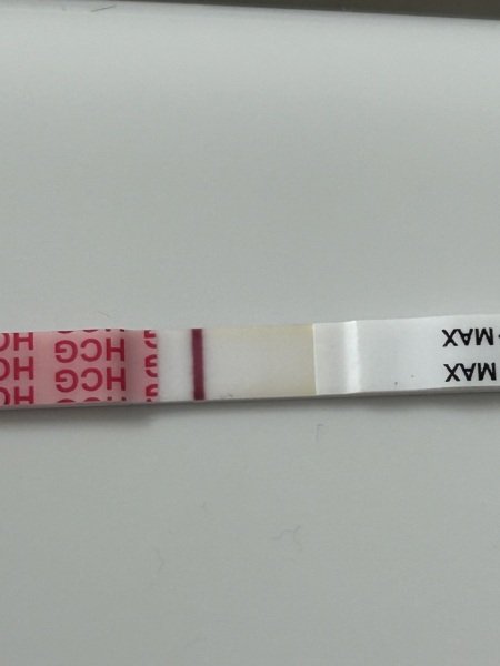 Line eyes please ladies?