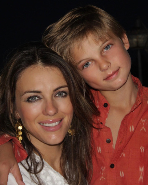 Damian Hurley