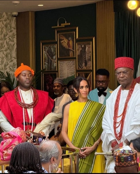 Meghan and Harry spotted out and about - Naija Edition