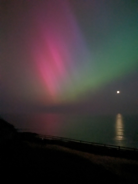 Did you see The Northern Lights (uk) any pictures?