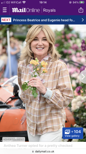 Royal Style - C.Rexing towards summer with hopes for happy days ahead