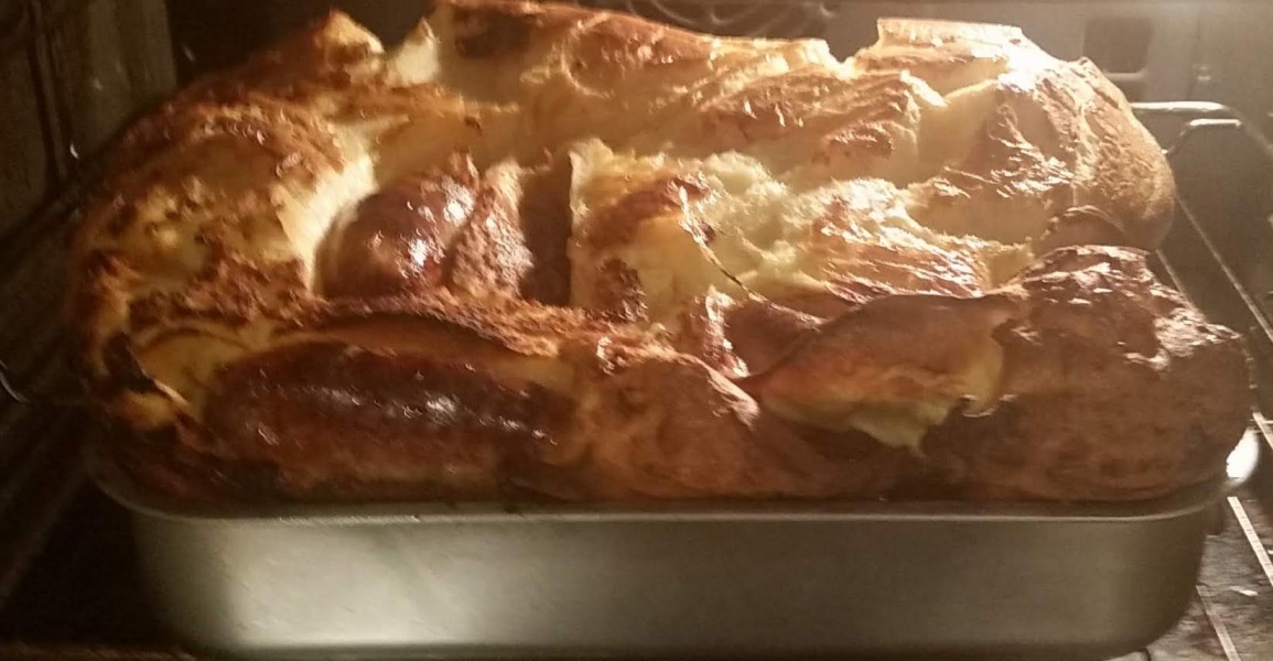 Come and tell me your dull and unexciting news 30: Calmly through the day