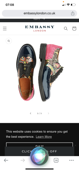 Velvet navy wide leg trousers - what shoes? Please help a style-free woman in need!