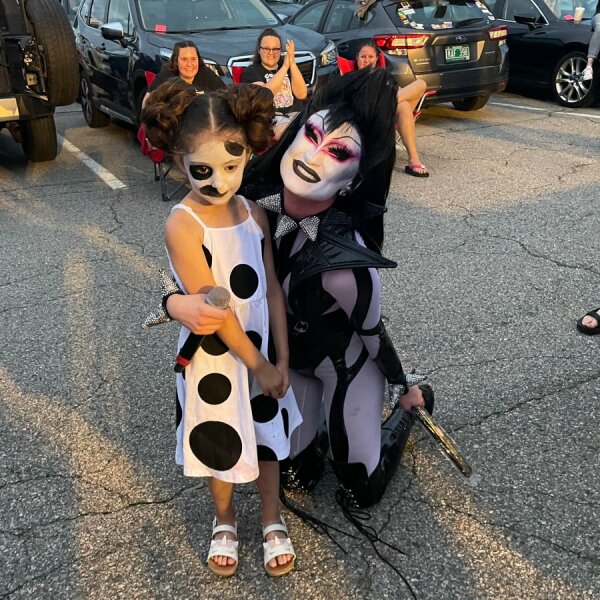 Horrific Drag Race has anybody seen this?? **MNHQ CONTENT WARNING FOR GRAPHIC IMAGE***