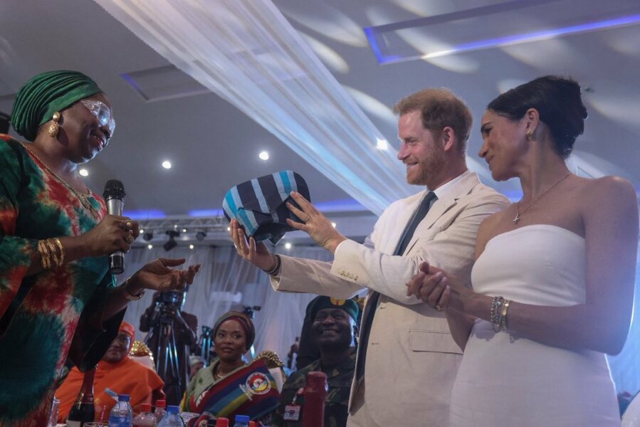 Meghan and Harry spotted out and about - Naija Edition