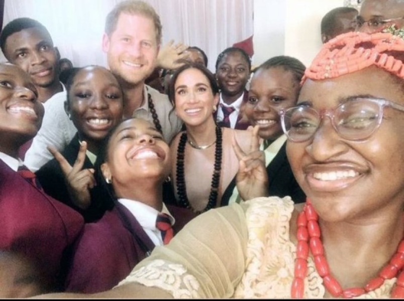 Meghan and Harry spotted out and about - Naija Edition