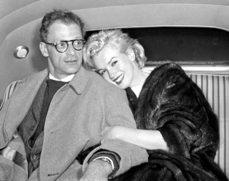 Do you believe couples are of similar attractiveness?