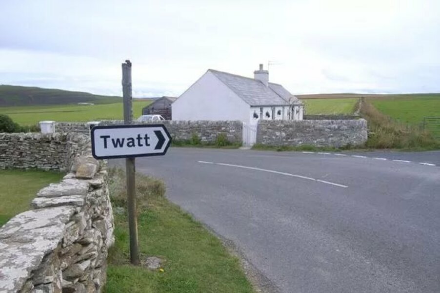 Thread 45 Sunak; Remove one letter and tell his future"