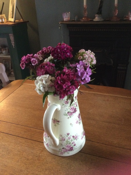 Thread 45 Sunak; Remove one letter and tell his future"