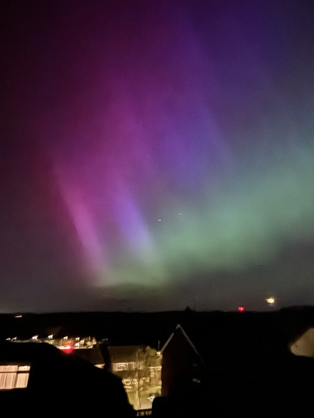 Did you see The Northern Lights (uk) any pictures?