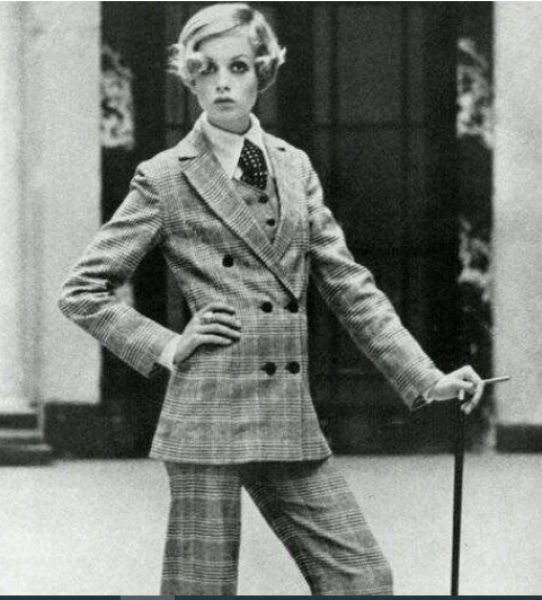 Emma Corrin and 'homophobia'