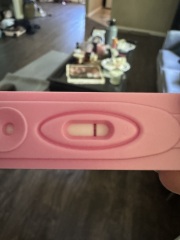 Can anyone else see the “faint” line? Or am I imagining it?!