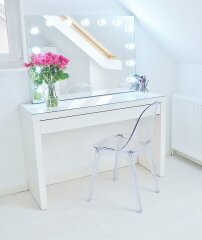 Bedroom help...!