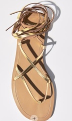 Please suggest shoes for this dress