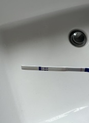 Is this a positive pregnancy test?