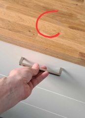 Help me choose handles for kitchen cupboards/drawers