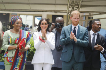 Meghan and Harry spotted out and about - Naija Edition