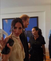 Meghan and Harry spotted out and about - Naija Edition