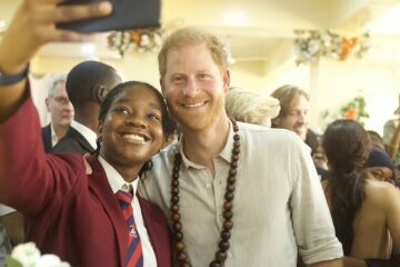 Meghan and Harry spotted out and about - Naija Edition