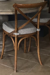 Which should I take / sell what table to go with? (kitchen tables and chairs)