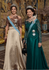 Royal Style: with hope, our threads continue