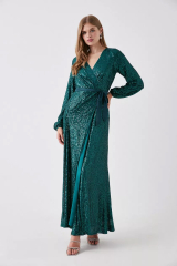 Can I wear a sequin down to a summer wedding?