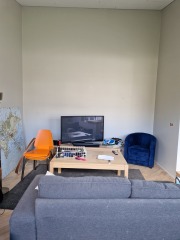 How to arrange living room furniture?
