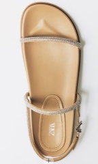 Please suggest shoes for this dress