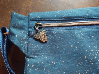 Stitch and bitch thread #9. I have pressing concerns