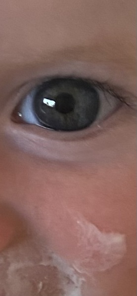 What colour are my baby's eyes?