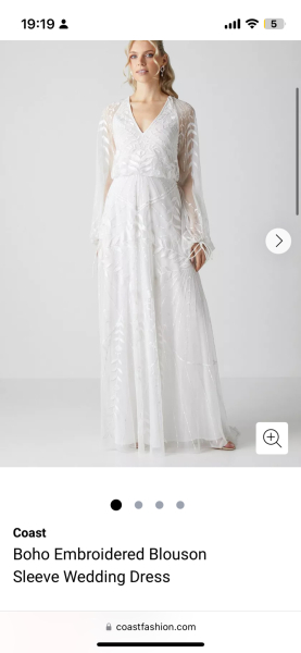 Very specific wedding dress search