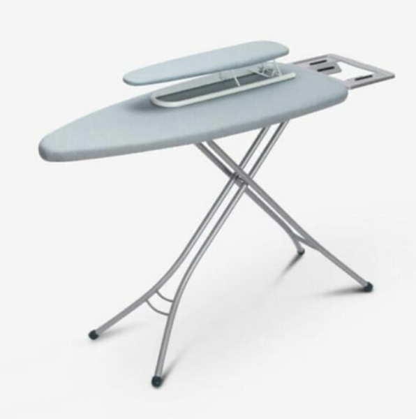 How do you iron this sort of sleeve?