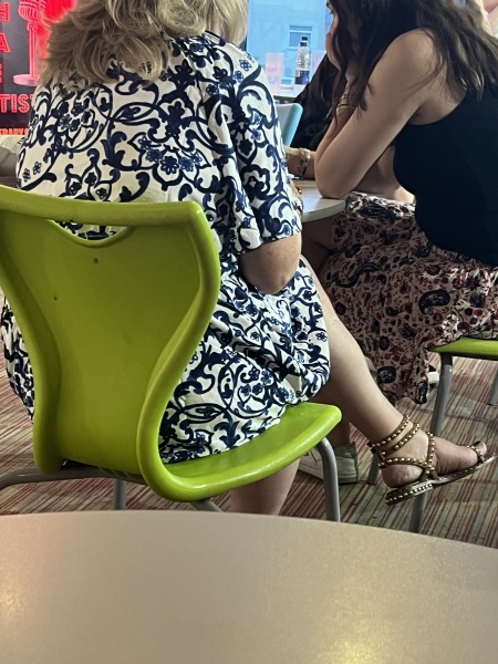 Can anyone help me find this dress pls?