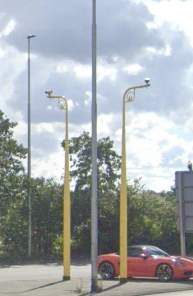 Accidentally ran through a red light - feel absolutely Terrible