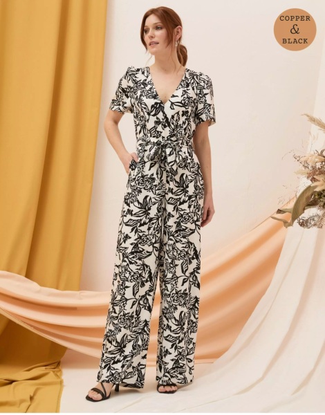 Summer work party outfit