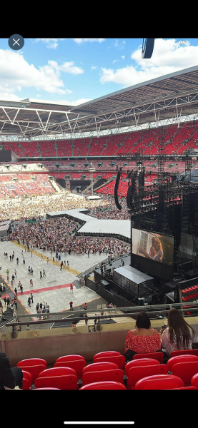 AIBU to myself over stressing about the seating plan at the Taylor Swift Era's tour