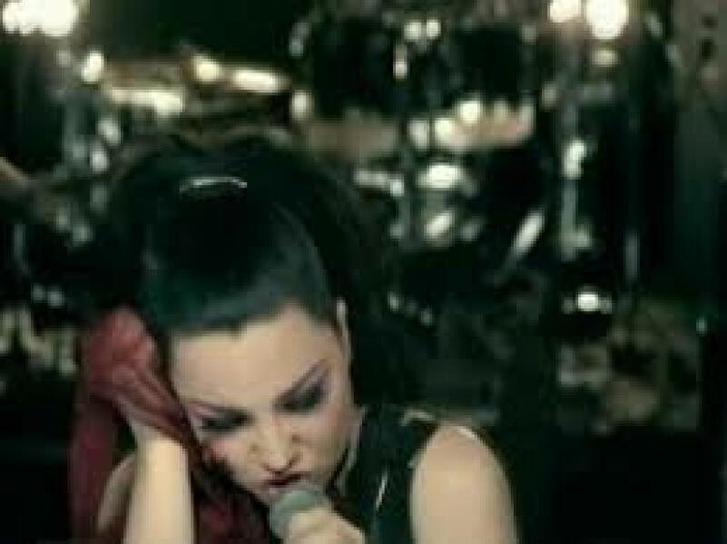 to wonder if a high ponytail sends a message I'm unaware of?