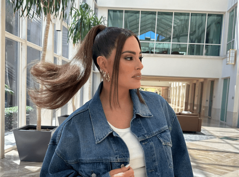 to wonder if a high ponytail sends a message I'm unaware of?