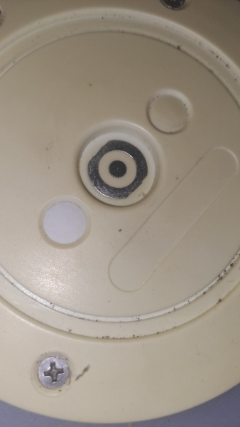 Can anyone help identify which charger this needs ??