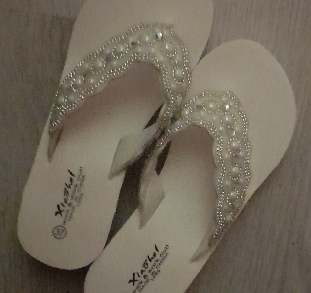 How best to photograph something sparkly so you can see the sparkles?