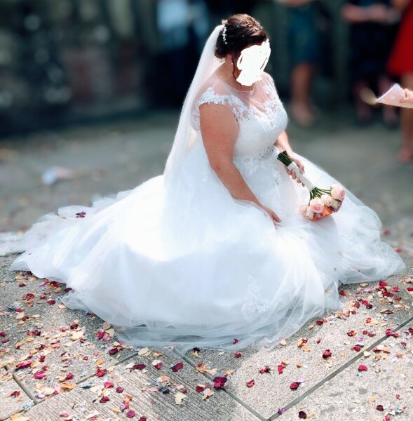 Are weddings actually seriously uncool? Naff as anything?