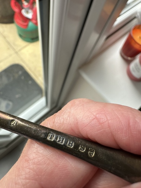 Anyone able to identify this silver hallmark? Photo attached
