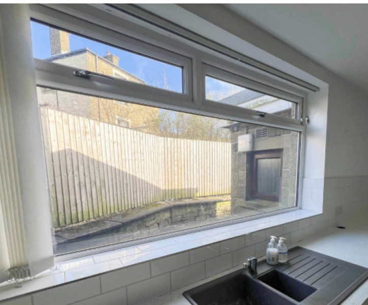 What blinds with these windows?