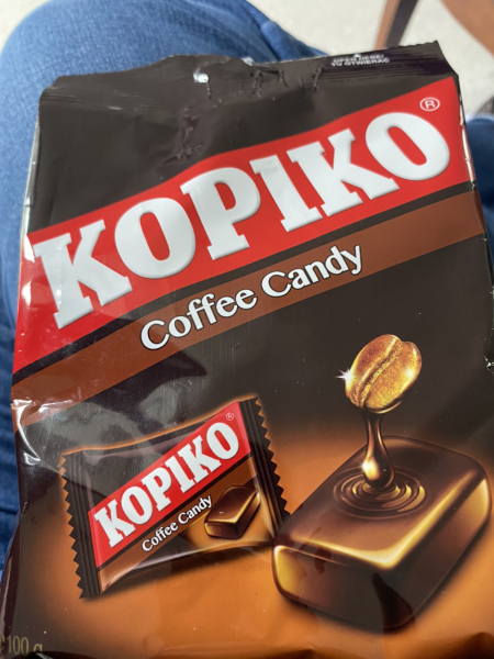 MsLatté’s Daebak Cybercafé (Kdrama addicts #46): *Still* no sign of Lee Min-Ho, leaving us with plenty of time to debate whether Queen of Tears can be genre-defined and what’s going on with Kim Soo-Hyun’s neck