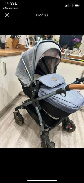 Can someone help me identify this Silver Cross Pram please?