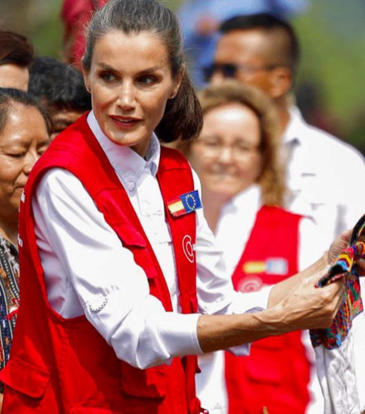 Royal Style - C.Rexing towards summer with hopes for happy days ahead