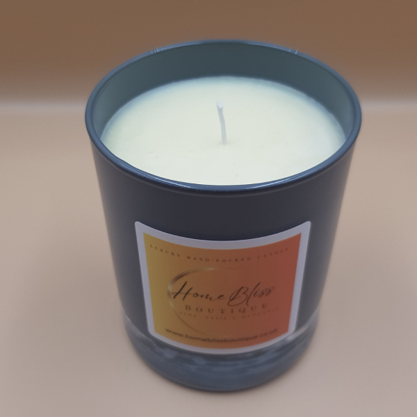 Strong smelling reasonably priced candles