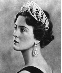 Unusual, unseen or interesting royal photos